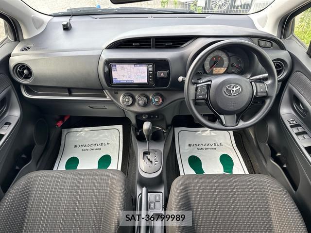 Toyota VITZ 2019-07 8342249-1