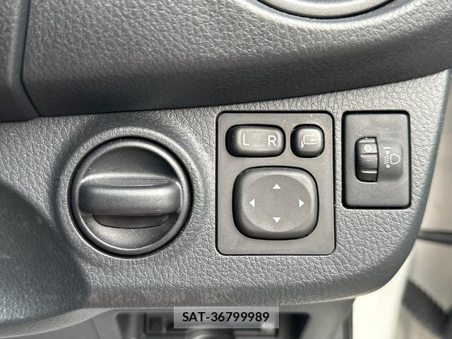 Toyota VITZ 2019-07 8342249-8