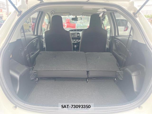 Toyota VITZ 2017-08 8343340-10