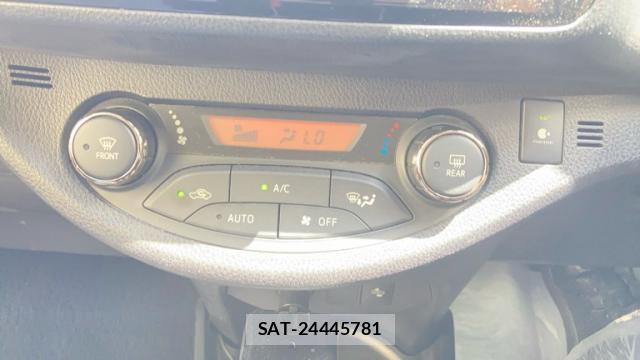 Toyota VITZ 2017-10 8343961-15