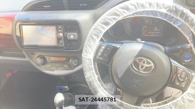 Toyota VITZ 2017-10 8343961-9