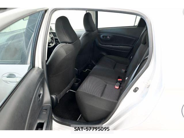 Toyota VITZ 2019-03 8344006-11