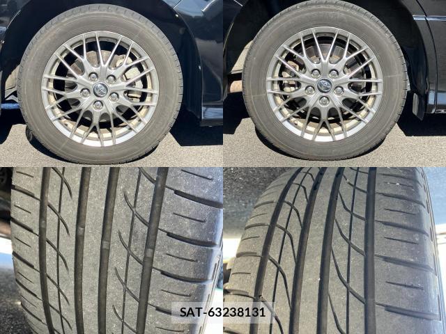 Toyota VOXY 2018-11 8342039-17