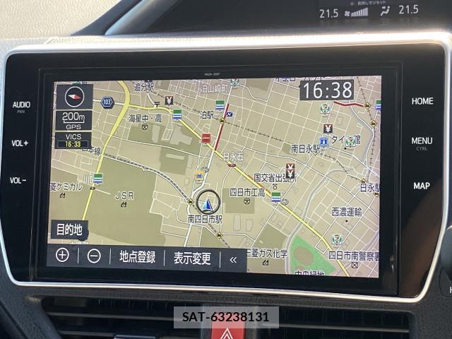 Toyota VOXY 2018-11 8342039-3