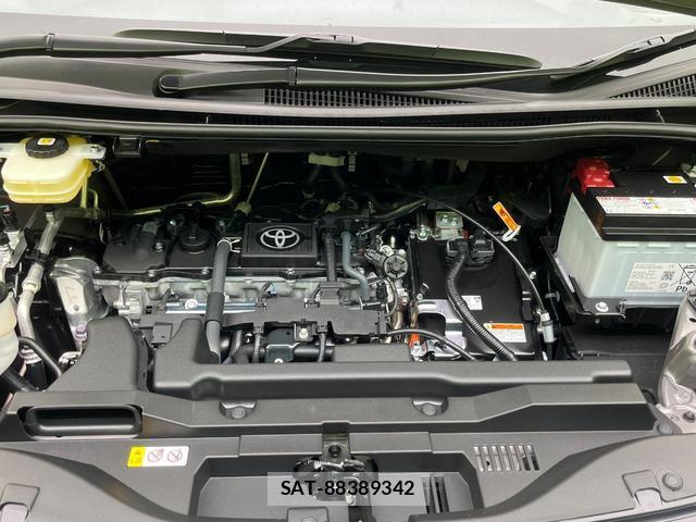 Toyota VOXY 2026-07 8342046-18