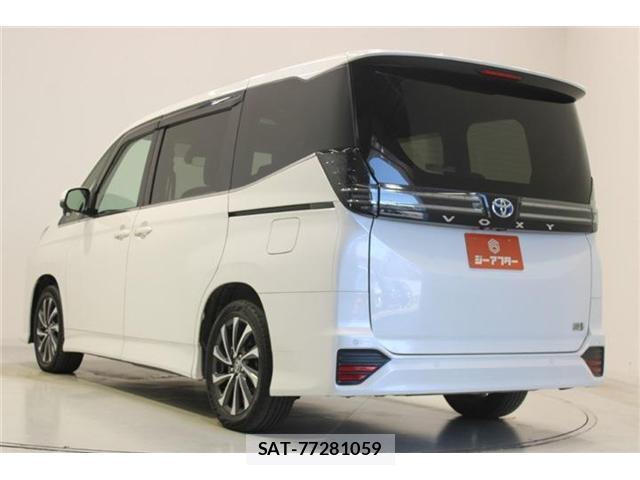 Toyota VOXY 2022-11 8342139-11