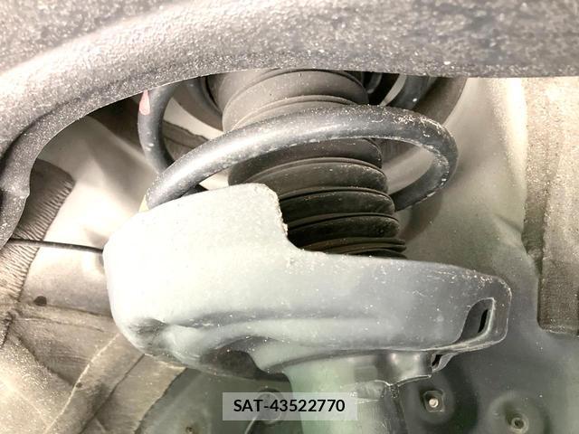 Toyota VOXY 2023-08 8342228-19
