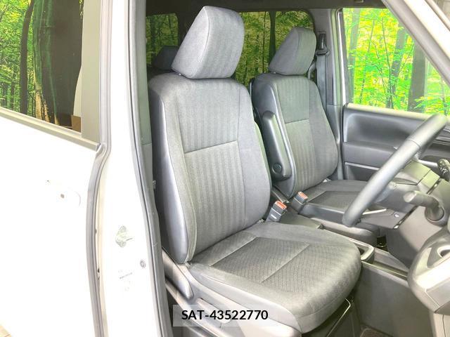 Toyota VOXY 2023-08 8342228-7