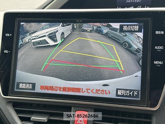 Toyota VOXY 2018-01 8342251-5
