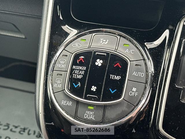 Toyota VOXY 2018-01 8342251-8