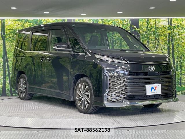 Toyota VOXY 2024-03 8342299-16