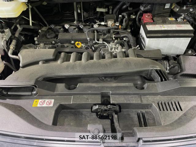 Toyota VOXY 2024-03 8342299-18