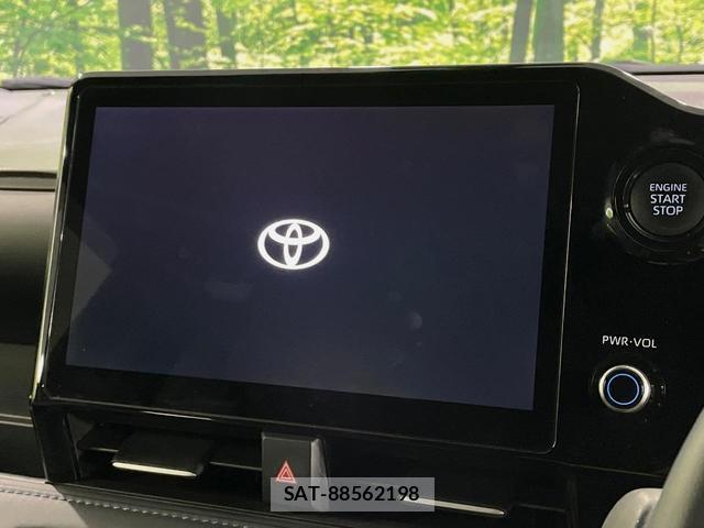 Toyota VOXY 2024-03 8342299-4