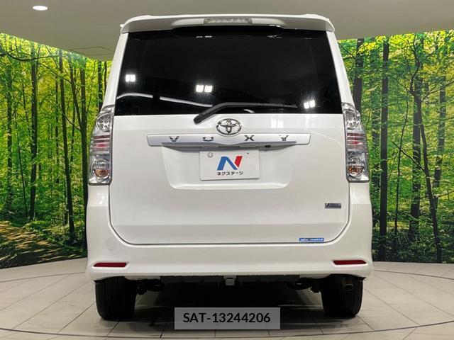 Toyota VOXY 2010-01 8342410-14