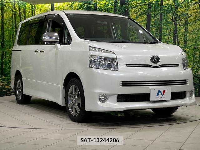 Toyota VOXY 2010-01 8342410-15
