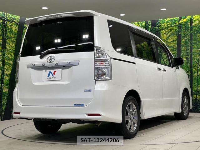 Toyota VOXY 2010-01 8342410-16