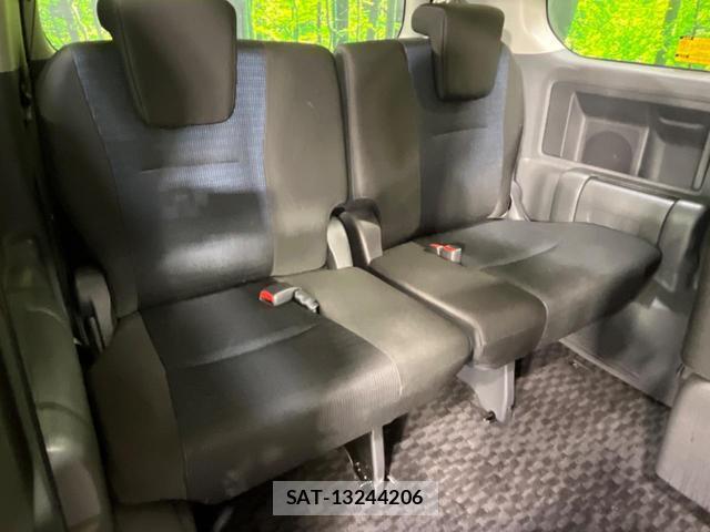 Toyota VOXY 2010-01 8342410-8