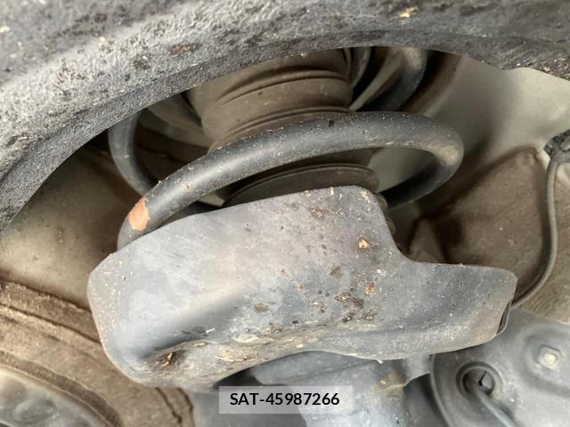 Toyota VOXY 2022-09 8342474-18