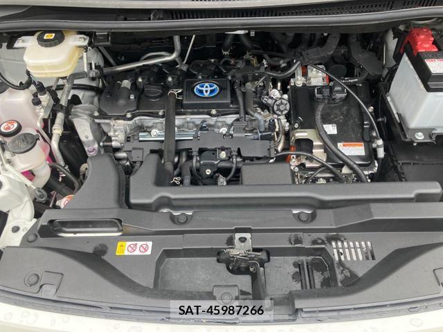 Toyota VOXY 2022-09 8342474-19