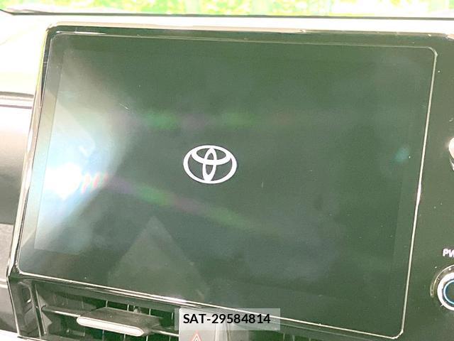 Toyota VOXY 2023-02 8342684-3