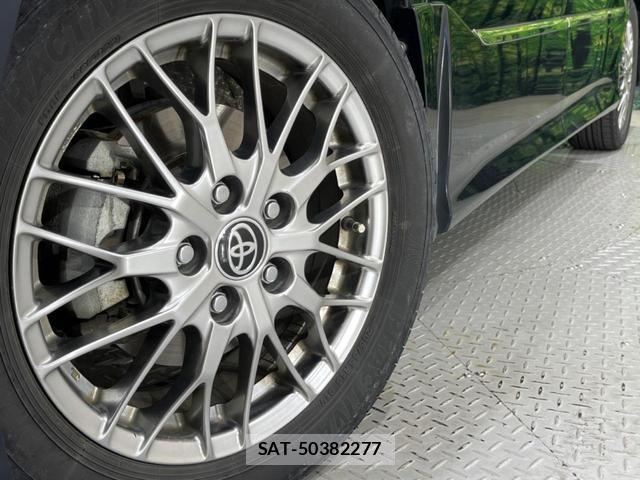 Toyota VOXY 2019-09 8342730-13
