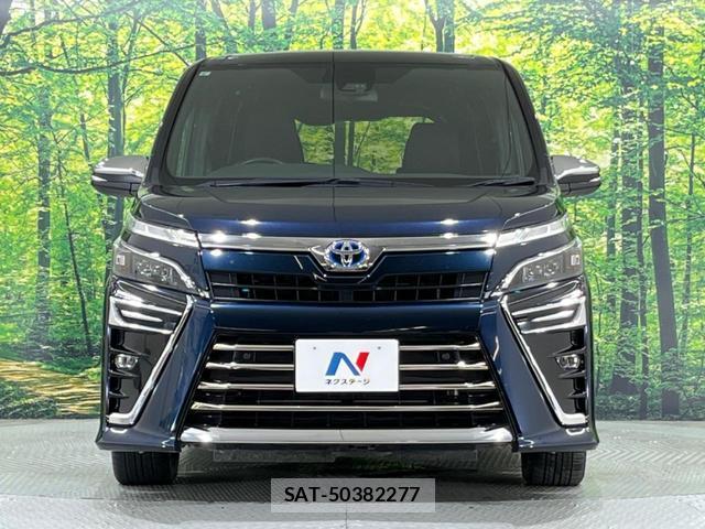 Toyota VOXY 2019-09 8342730-14
