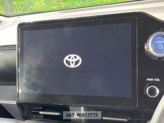 Toyota VOXY 2022-10 8342736-4