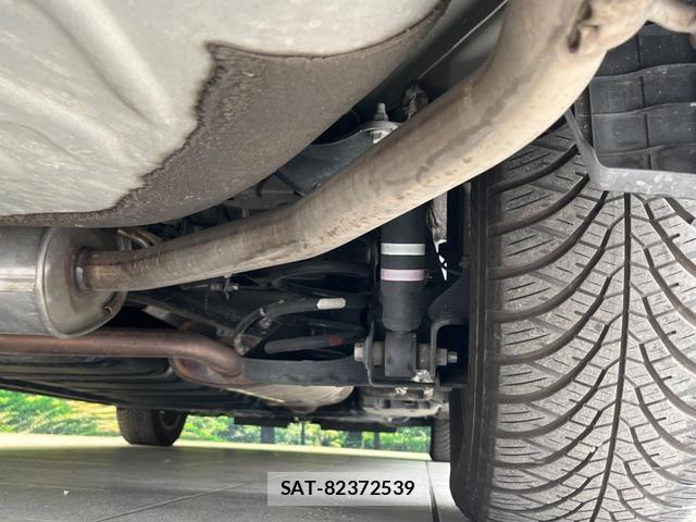 Toyota VOXY 2020-07 8342845-19