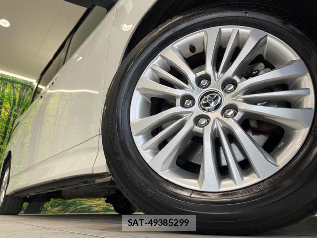 Toyota VOXY 2023-09 8342846-13