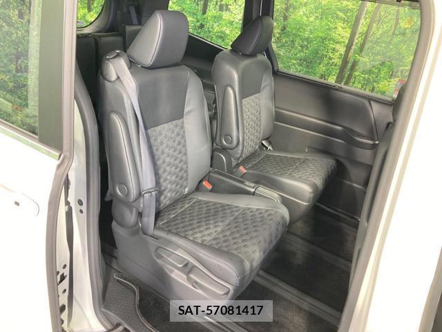 Toyota VOXY 2024-09 8343497-8