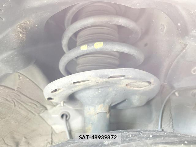 Toyota VOXY 2021-02 8343519-19