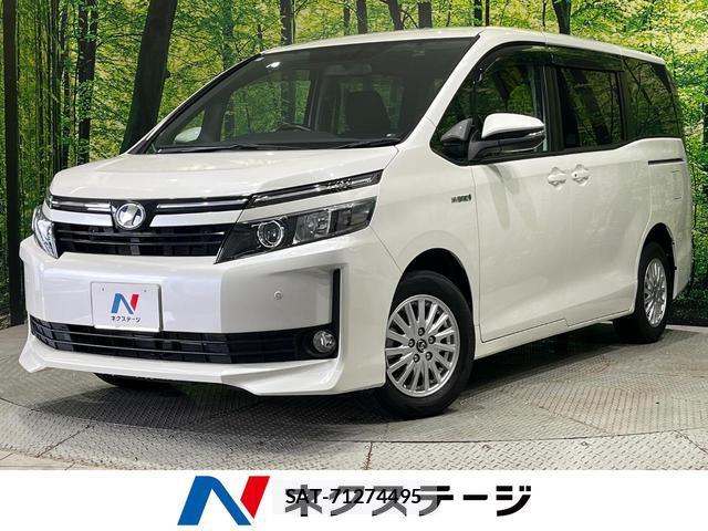 Toyota VOXY 2015-02 8343599-0