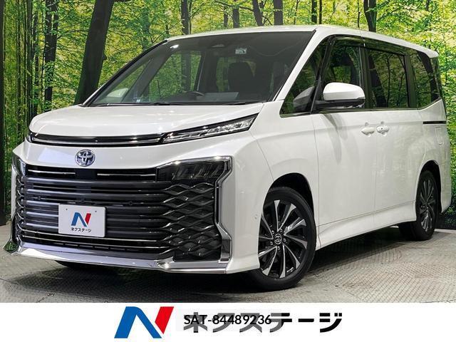 Toyota VOXY 2022-07 8343601-0