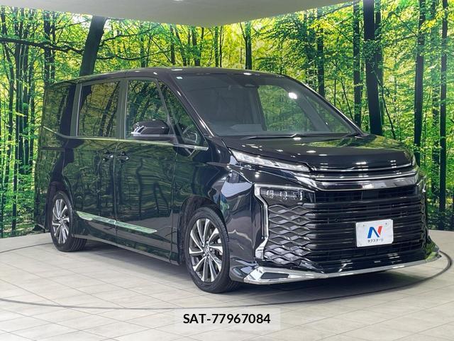 Toyota VOXY 2023-09 8343617-15