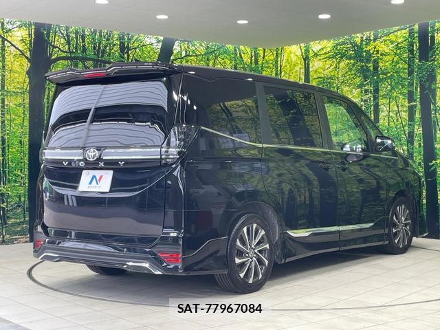 Toyota VOXY 2023-09 8343617-16