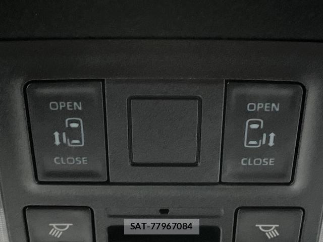 Toyota VOXY 2023-09 8343617-3