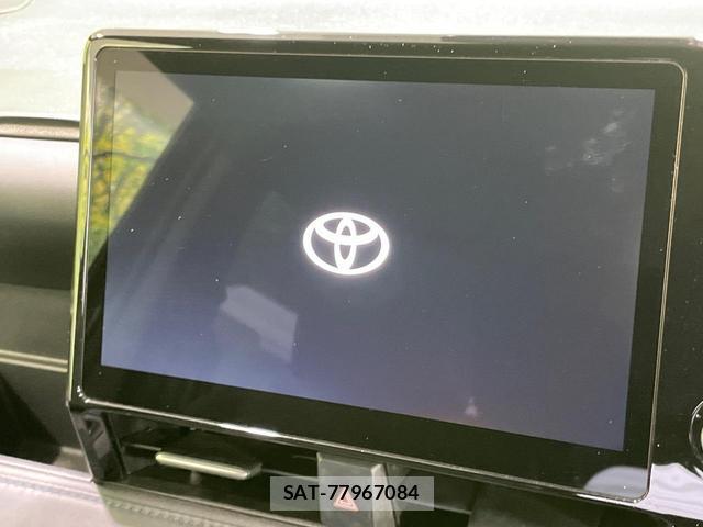 Toyota VOXY 2023-09 8343617-4