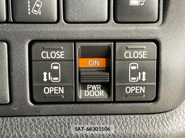 Toyota VOXY 2021-09 8343630-4