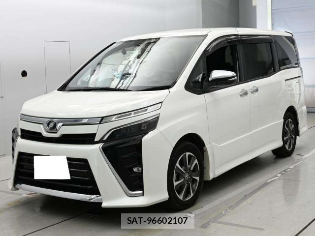 Toyota VOXY 2019-09 8343674-1