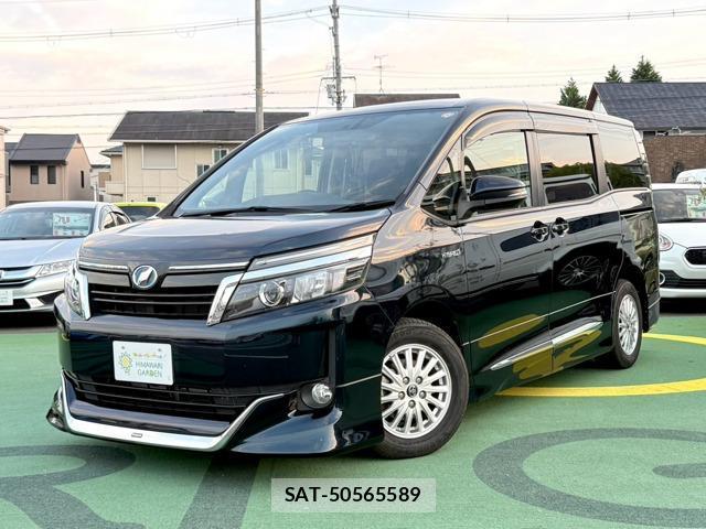 Toyota VOXY 2015-06 8343728-0