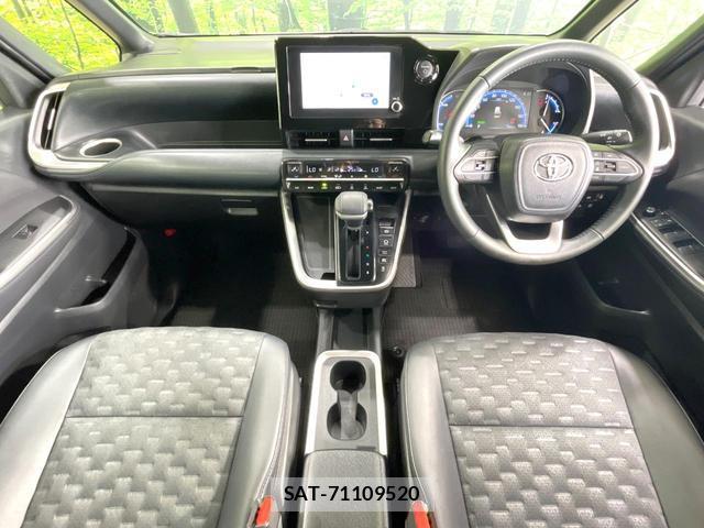 Toyota VOXY 2024-07 8343867-1