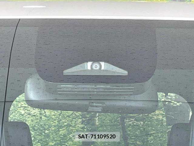 Toyota VOXY 2024-07 8343867-2