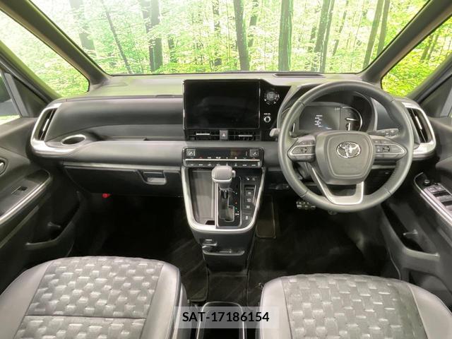 Toyota VOXY 2024-03 8344194-1
