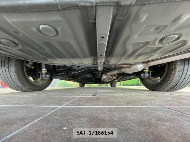Toyota VOXY 2024-03 8344194-18