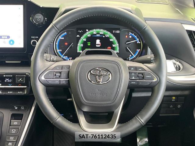 Toyota VOXY 2025-04 8344249-11