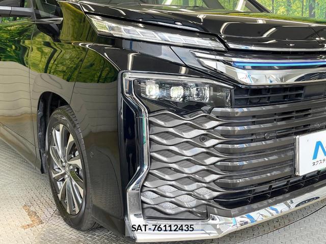 Toyota VOXY 2025-04 8344249-12