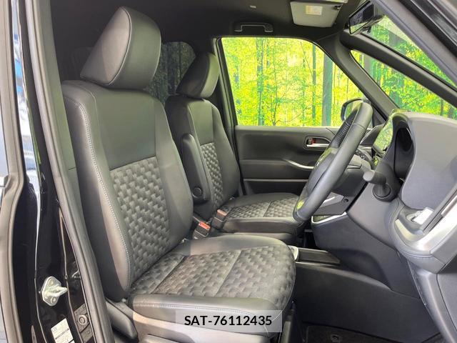 Toyota VOXY 2025-04 8344249-7