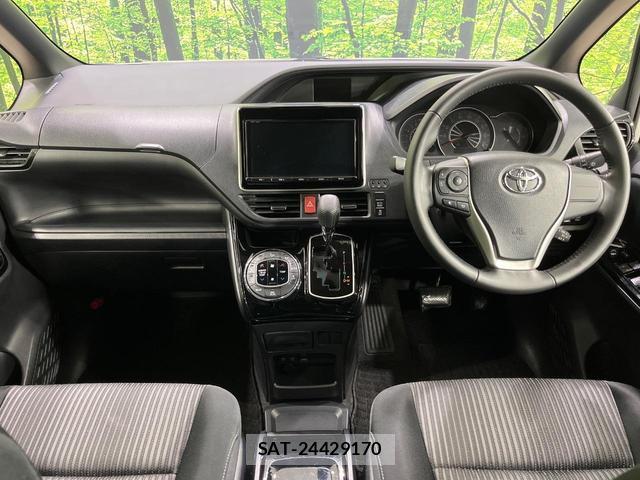 Toyota VOXY 2017-09 8344280-1