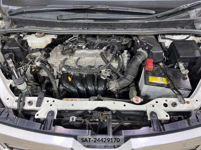 Toyota VOXY 2017-09 8344280-19