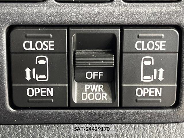 Toyota VOXY 2017-09 8344280-5